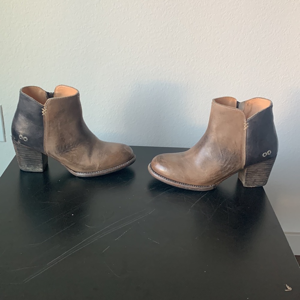 Bedstu Hand Made Leather Boots - Picture 6 of 9